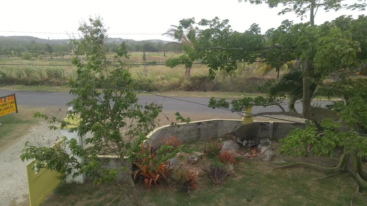 Caribbean Holiday Apartment St. John's 2*,  Antigua/Barbuda